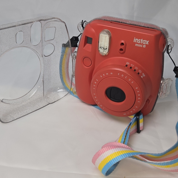 Fujifilm instax mini 8 Instant Camera - Coral Red - Picture 3 of 6